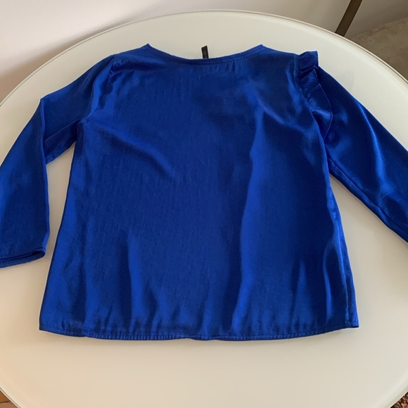 BCBG royal blue top, size small. - Picture 10 of 11